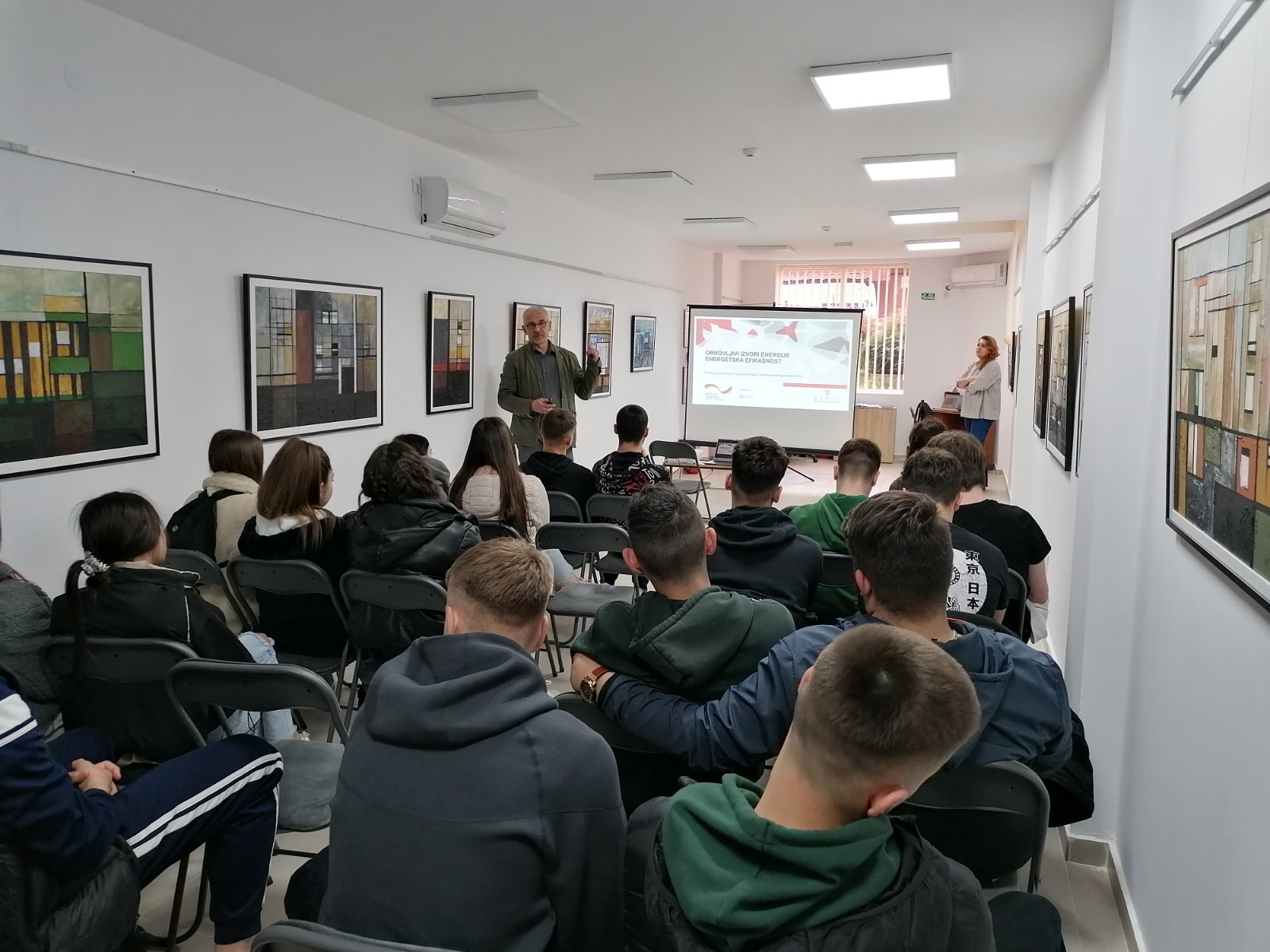 Галерија Јавне библиотеке у Бољевцу